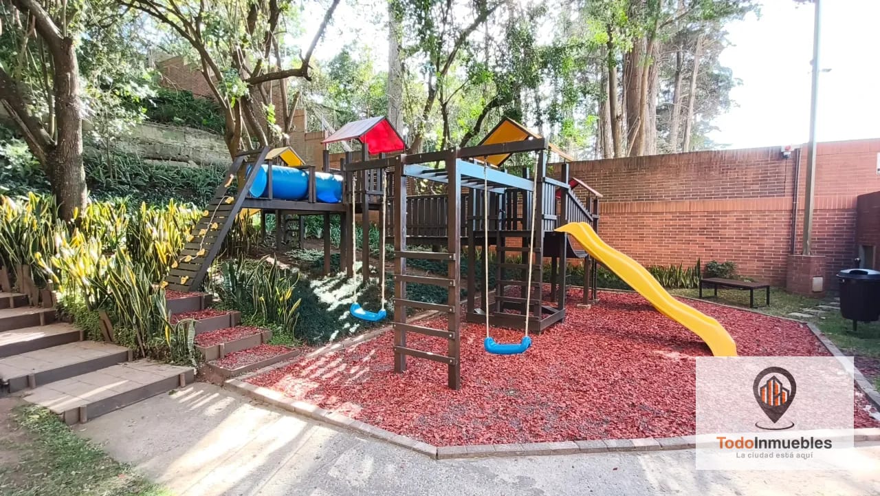 Apartamento en Renta en Jardines del Acueducto z10 — Apartamento en Alquiler en Jardines del Acueducto, Zona 10, Guatemala, Ciudad — foto 6 de 16