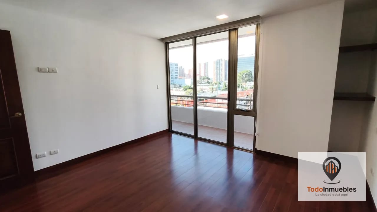 Apartamento en Renta en Jardines del Acueducto z10 — Apartamento en Alquiler en Jardines del Acueducto, Zona 10, Guatemala, Ciudad — foto 10 de 16