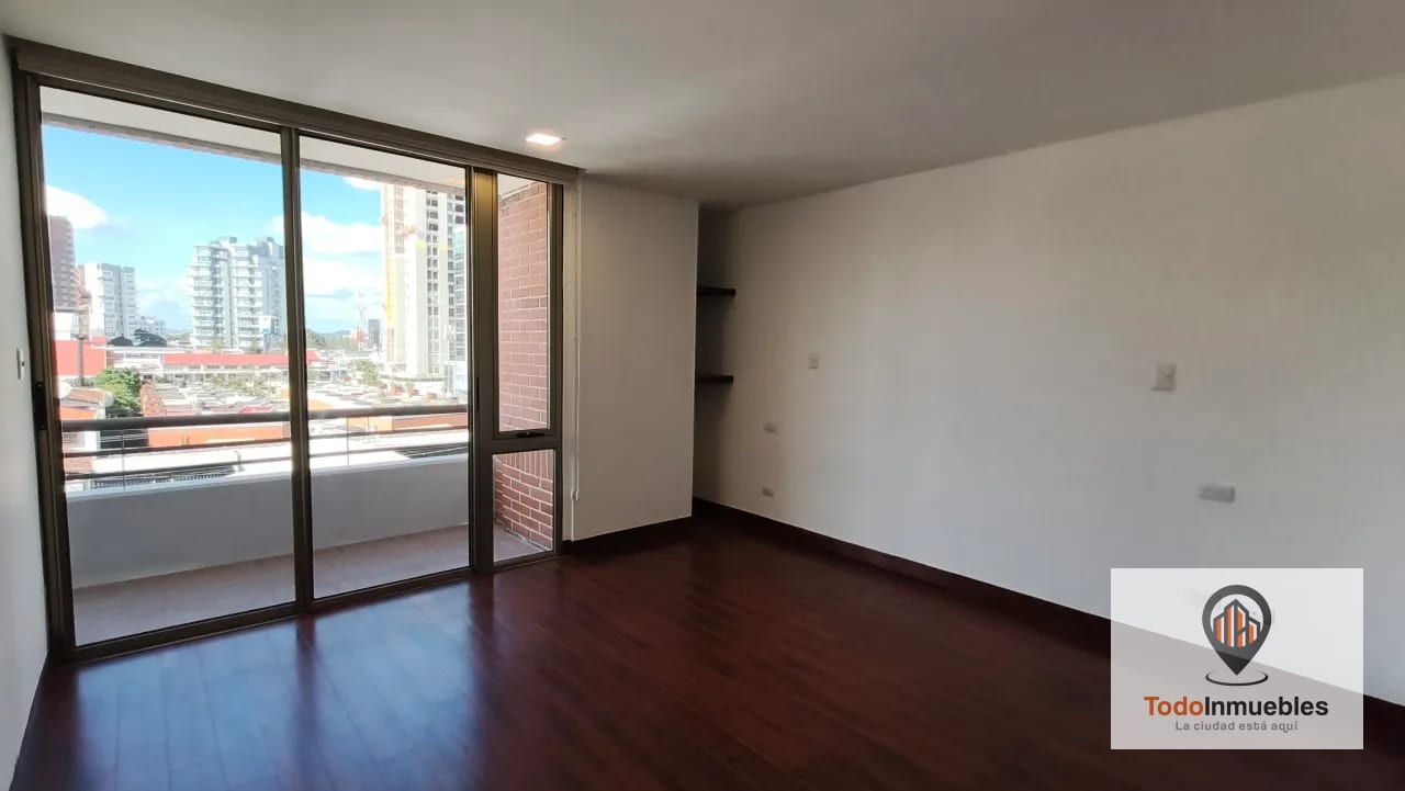 Apartamento en Renta en Jardines del Acueducto z10 — Apartamento en Alquiler en Jardines del Acueducto, Zona 10, Guatemala, Ciudad — foto 12 de 16