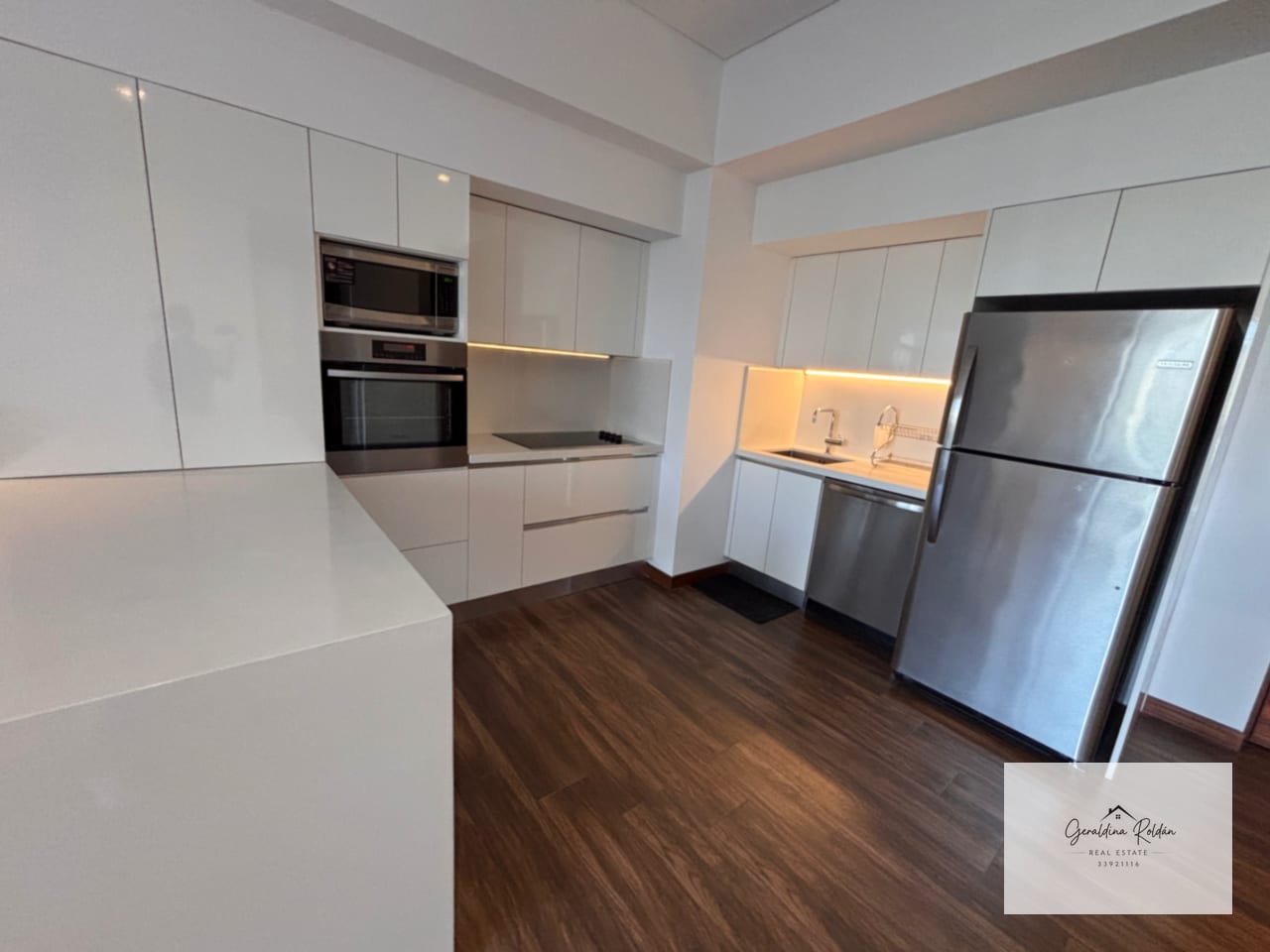 Ejecutivos!!! Apartamento semiamueblado en Avia z 10una habitación — Apartamento en Alquiler en Avia, Zona 10, Guatemala, Ciudad — foto 5 de 7