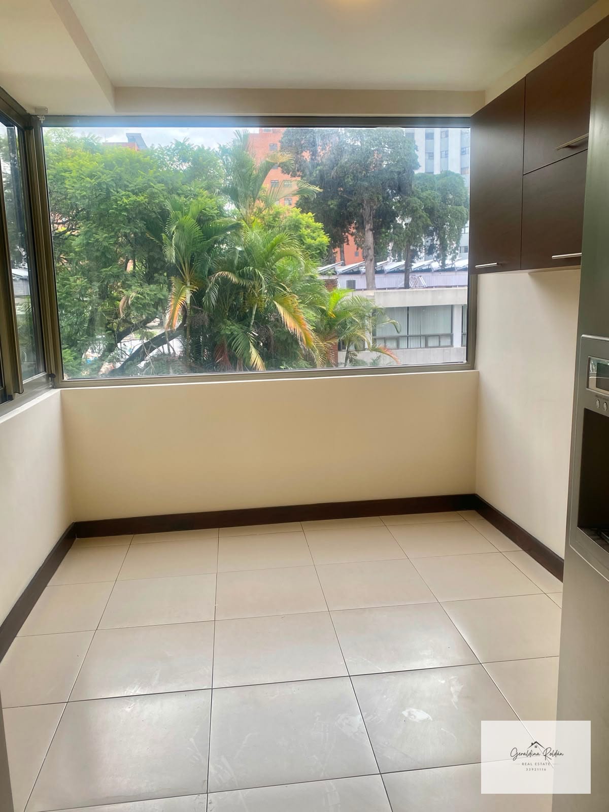 187 m en z 14, dos habitaciones y baño de servicio — Apartamento en Alquiler en Cobella, Zona 14, Guatemala, Ciudad — foto 5 de 10