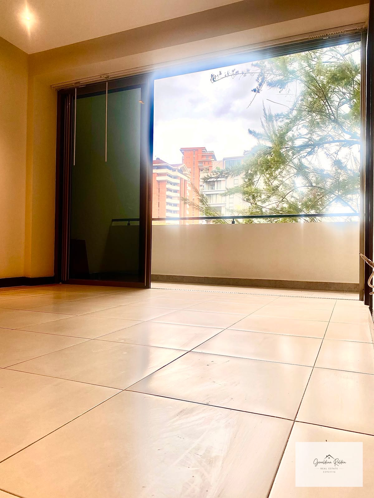 187 m en z 14, dos habitaciones y baño de servicio — Apartamento en Alquiler en Cobella, Zona 14, Guatemala, Ciudad — foto 8 de 10