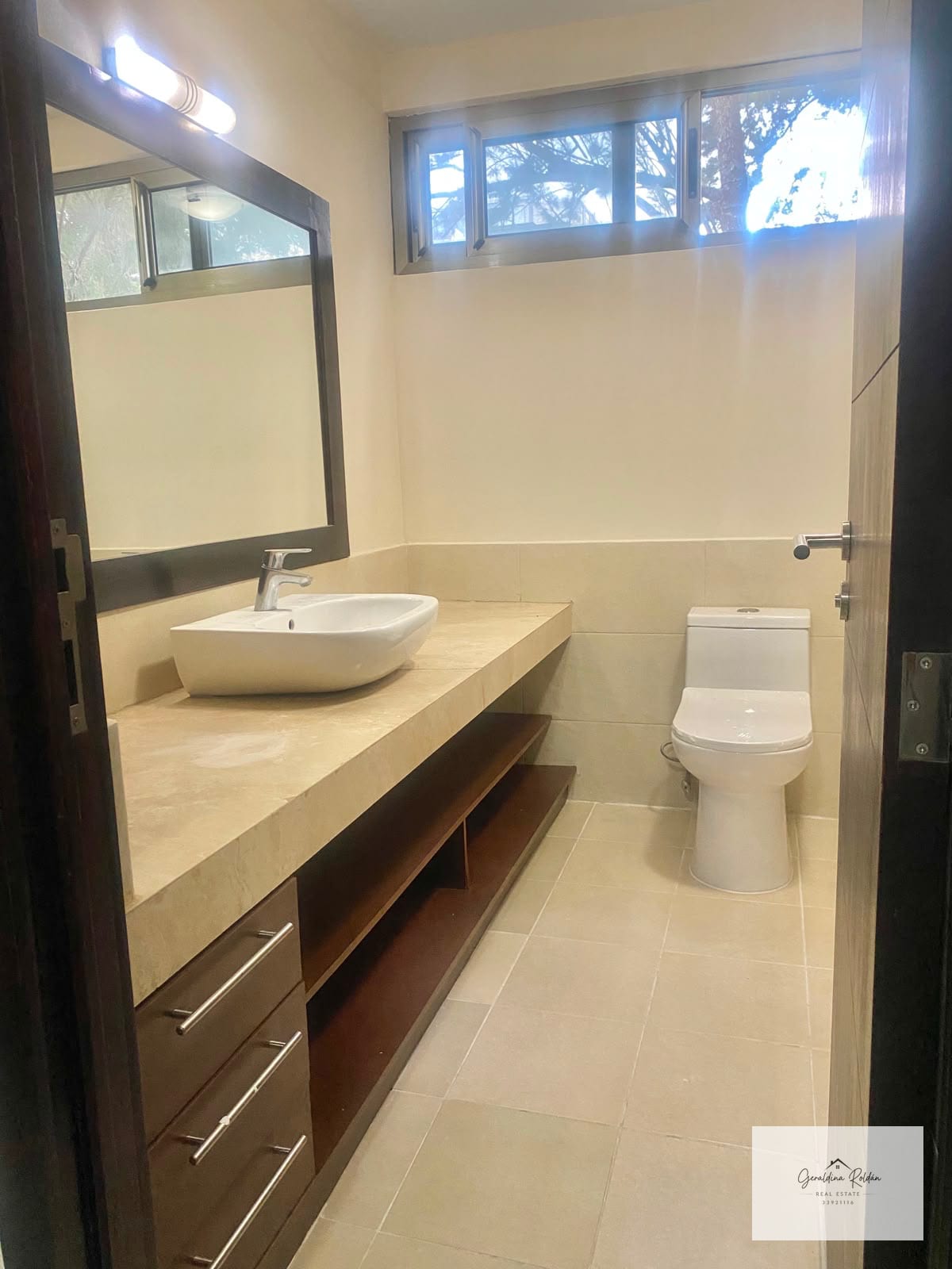 187 m en z 14, dos habitaciones y baño de servicio — Apartamento en Alquiler en Cobella, Zona 14, Guatemala, Ciudad — foto 9 de 10