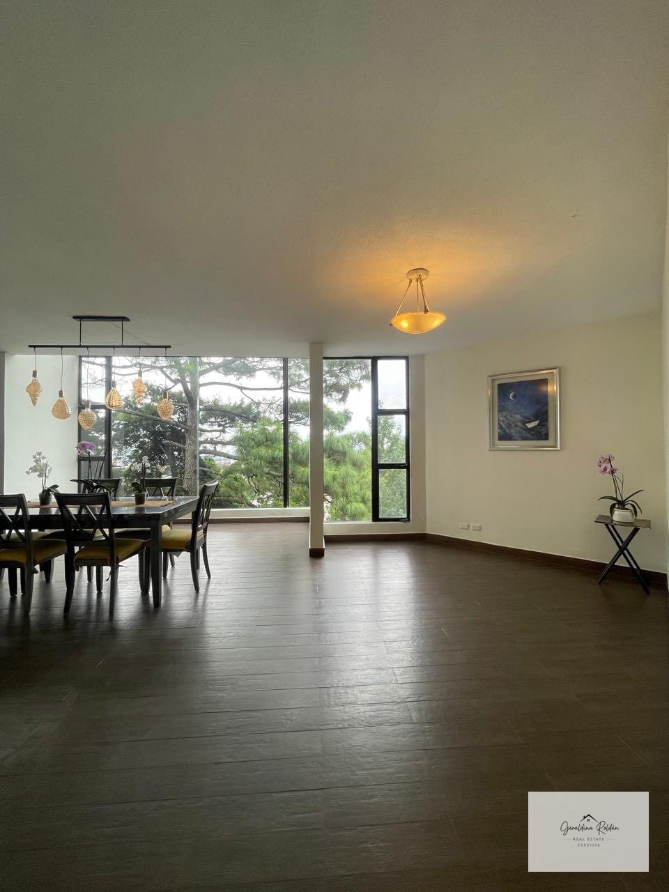 320 m de apto, dos niveles tres habitaciones cuatro parqueos VENTA — Apartamento en Venta en Carretera a El Salvador, Guatemala, Ciudad — foto 1 de 10
