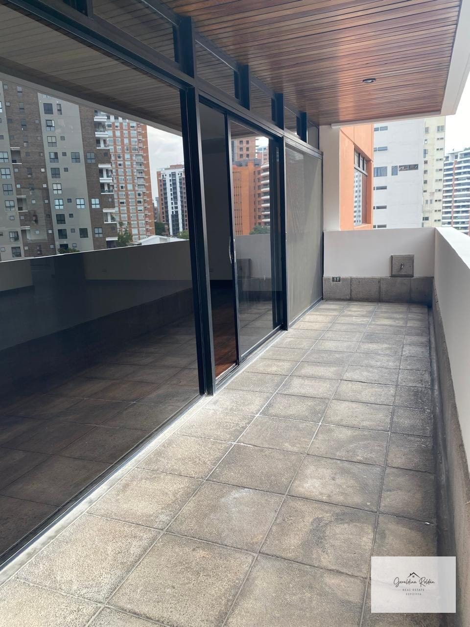 Apartamento en venta zona 16 — Apartamento en Venta en Zona 16, Guatemala, Ciudad — foto 5 de 7