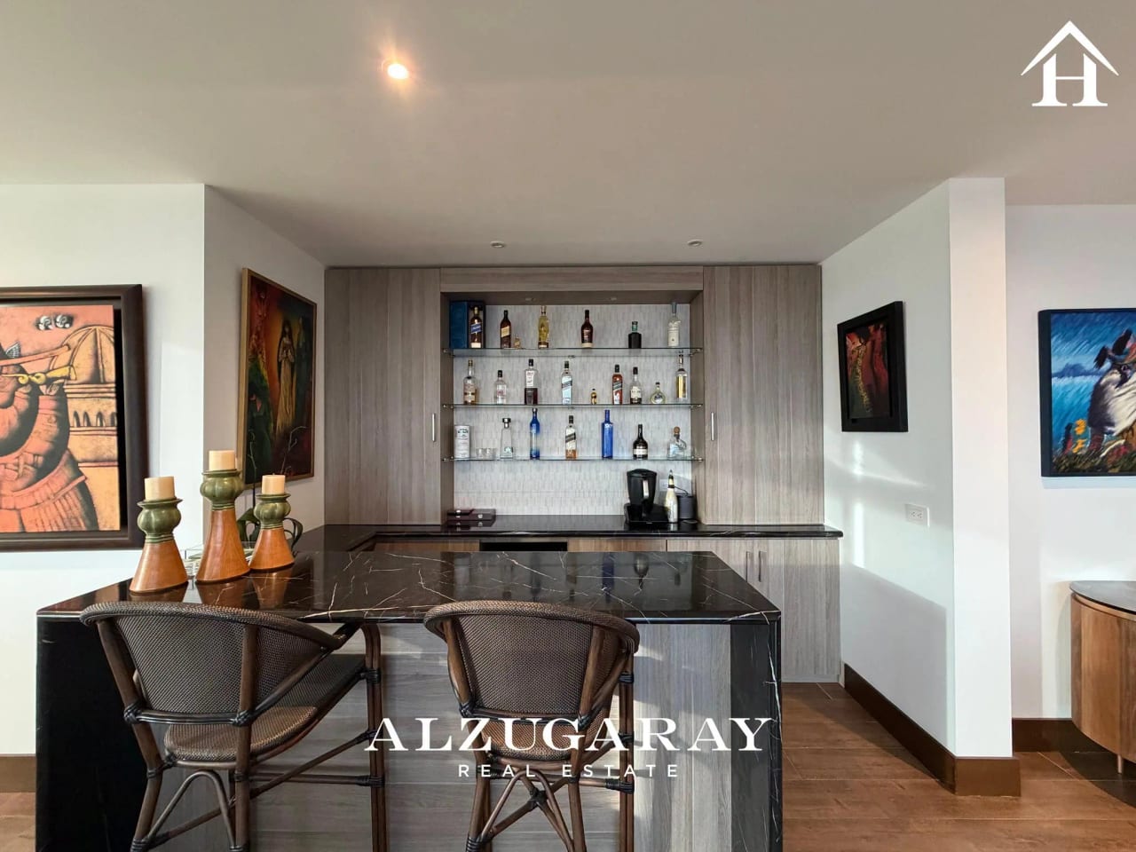APTO C/ VISTA ESPECTACULAR 4 HAB / 5 PARQUEOS / ZONA 15 — Apartamento en Venta en Vista Hermosa I, Zona 15, Guatemala, Ciudad — foto 6 de 10