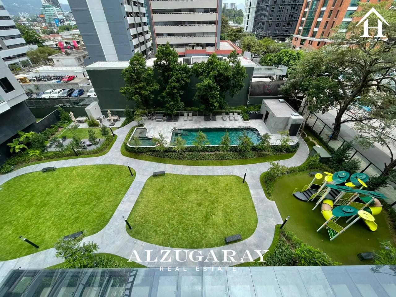 Apartamento en Renta 2 Hab. / Ferré Diez, Zona 10 — Apartamento en Alquiler en Ferré Diez, Zona 10, Guatemala, Ciudad — foto 1 de 8