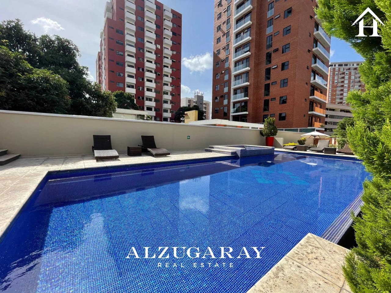 Apartamento en Renta 3 Hab.| Edificio en Zona 14 — Apartamento en Alquiler en Zona 14, Guatemala, Ciudad — foto 1 de 11
