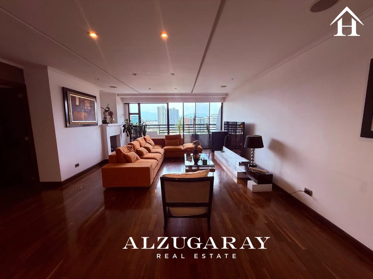 Apartamento Nivel Alto en Renta 3 Hab. | San Ignacio III Zona 10 — Apartamento en Alquiler en San Ignacio, Zona 10, Guatemala, Ciudad — foto 1 de 6