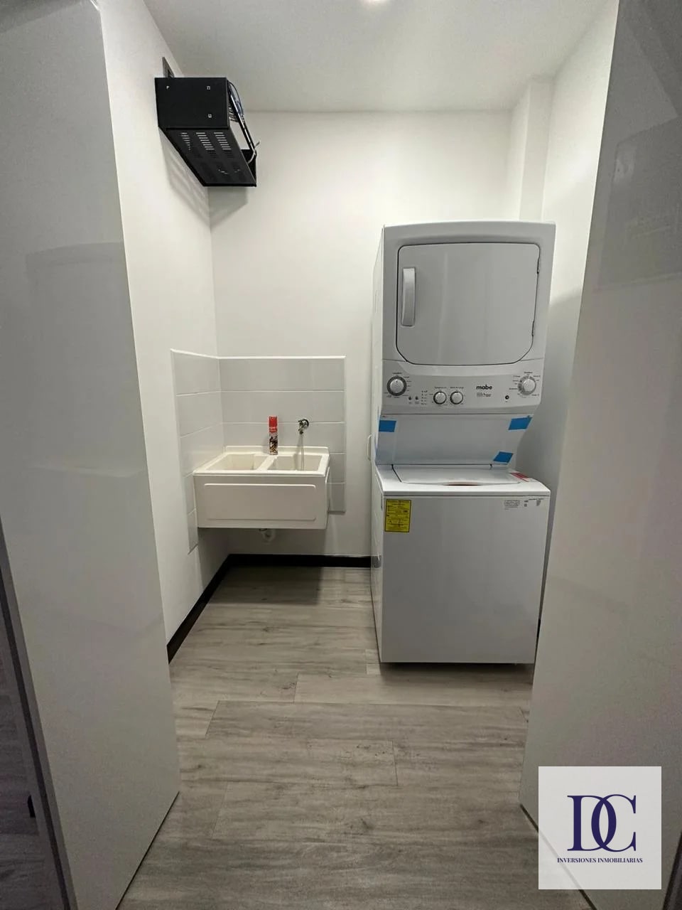 đ APARTAMENTO AMUEBLADO EN RENTA â 2 HAB + CLUB LA MIRANDA | LIRIOS II DE CAYALĂ | ZONA 16 - 10