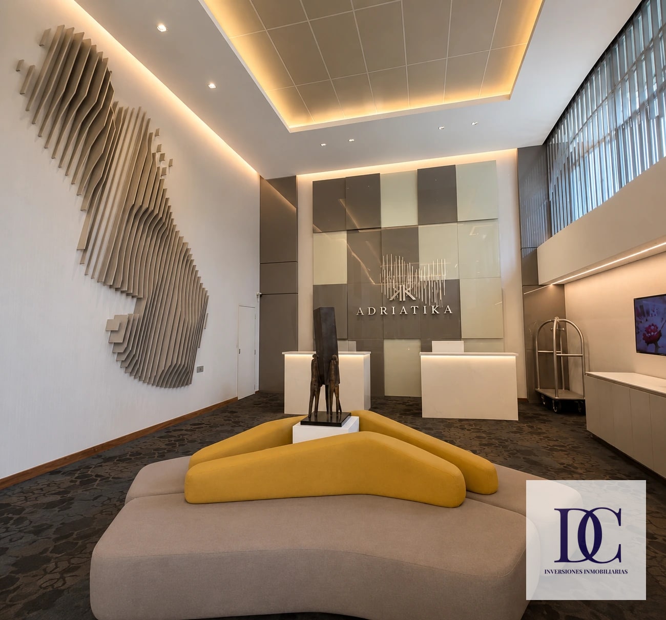 📍 APARTAMENTO EN RENTA – 2 HAB + BALCÓN | EDIFICIO ADRIATIKA | ZONA 14 — Apartamento en Alquiler en Adriática, Zona 14, Guatemala, Ciudad — foto 1 de 12