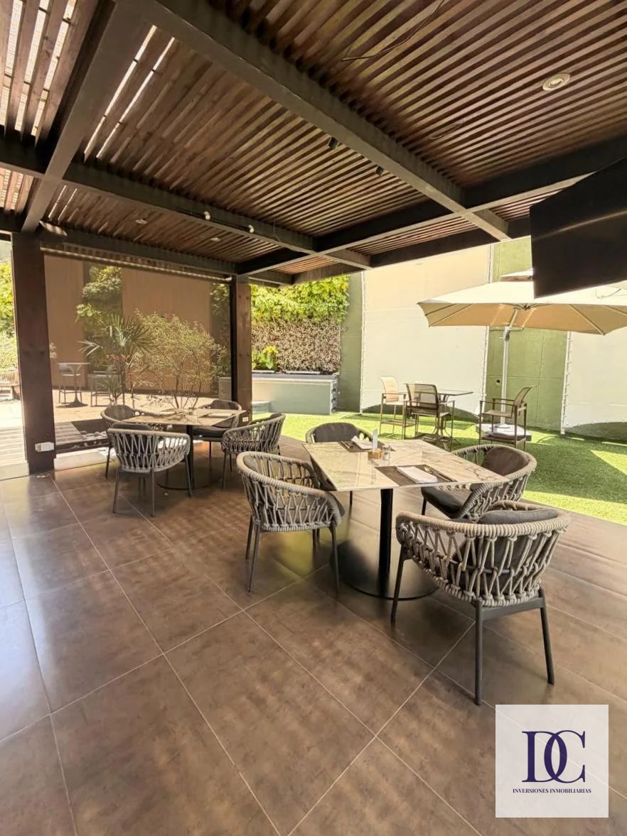 📍 APARTAMENTO EN RENTA – 2 HAB + BALCÓN | EDIFICIO ADRIATIKA | ZONA 14 — Apartamento en Alquiler en Adriática, Zona 14, Guatemala, Ciudad — foto 10 de 12
