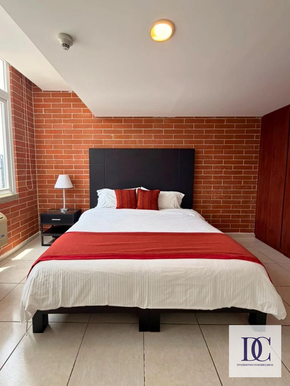 📍 APARTAMENTO AMUEBLADO EN RENTA – 2 HAB + VISTA ESPECTACULAR | EDIFICIO ADRIATIKA | ZONA 14 — Apartamento en Alquiler en Adriática, Zona 14, Guatemala, Ciudad — foto 7 de 12