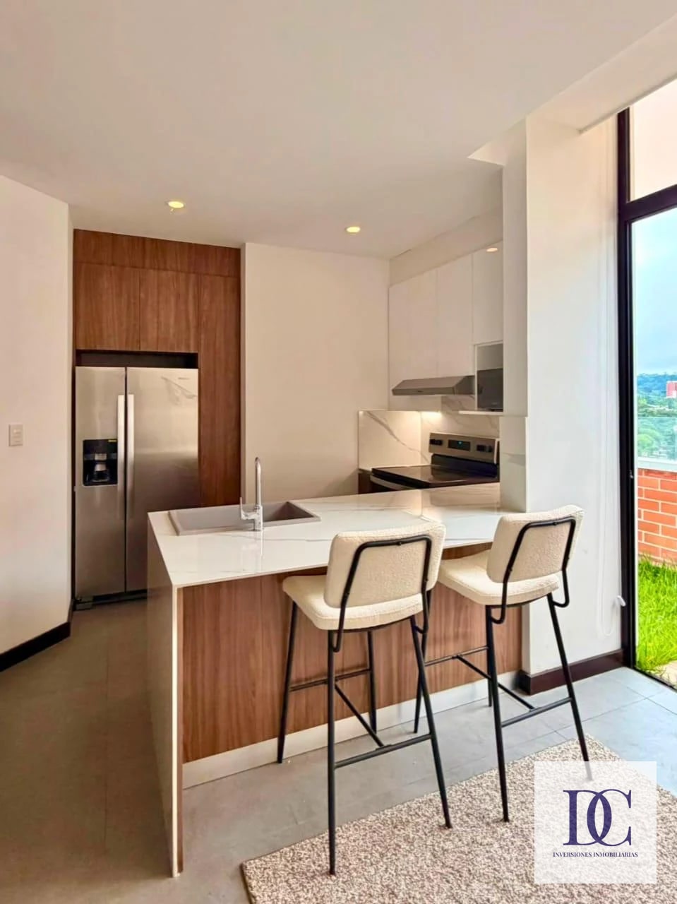 đ APARTAMENTO AMUEBLADO EN RENTA â 1 HAB + JARDĂN | EDIFICIO ARLES | ZONA 15 â Apartamento en Alquiler en Arles, Zona 15, Guatemala, Ciudad â foto 3 de 12