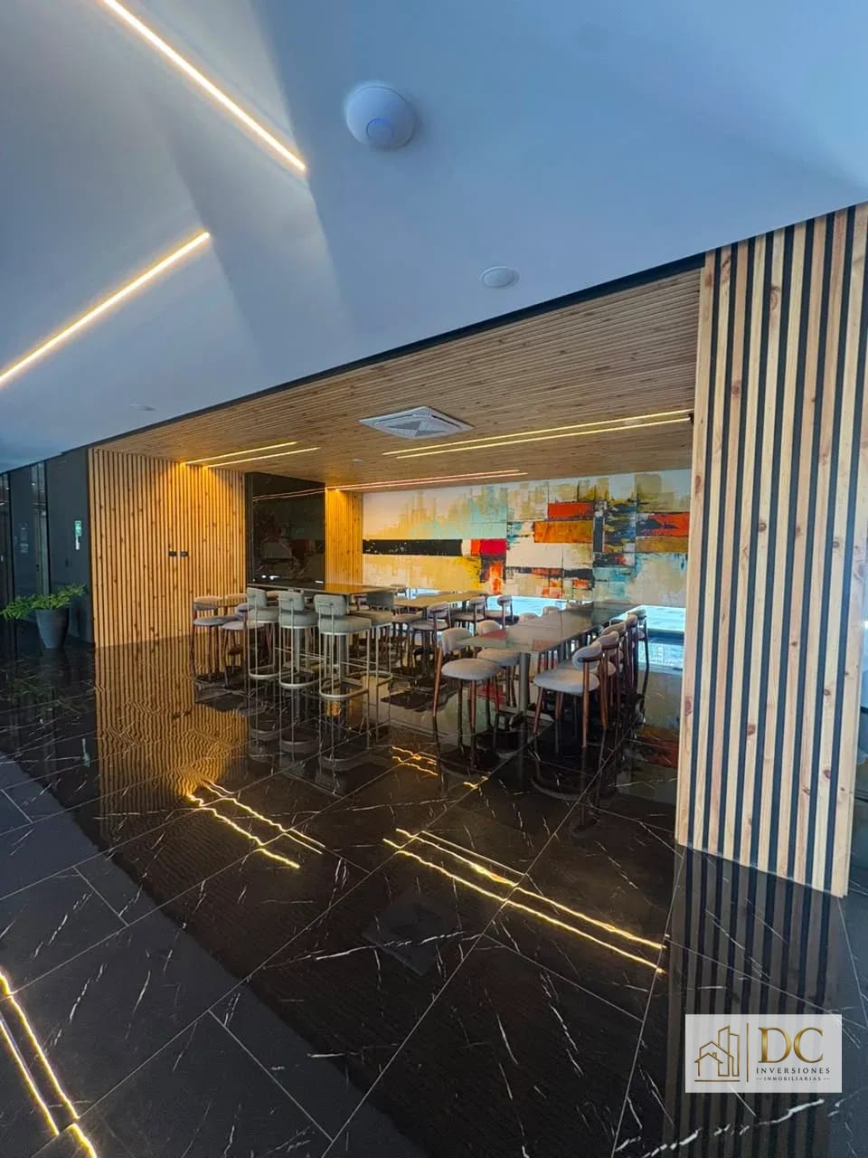 📍 APARTAMENTO EN RENTA – 3 HAB + LÍNEA BLANCA + NIVEL ALTO | ATARAH | ZONA 10 — Apartamento en Alquiler en Atarah, Zona 10, Guatemala, Ciudad — foto 13 de 15