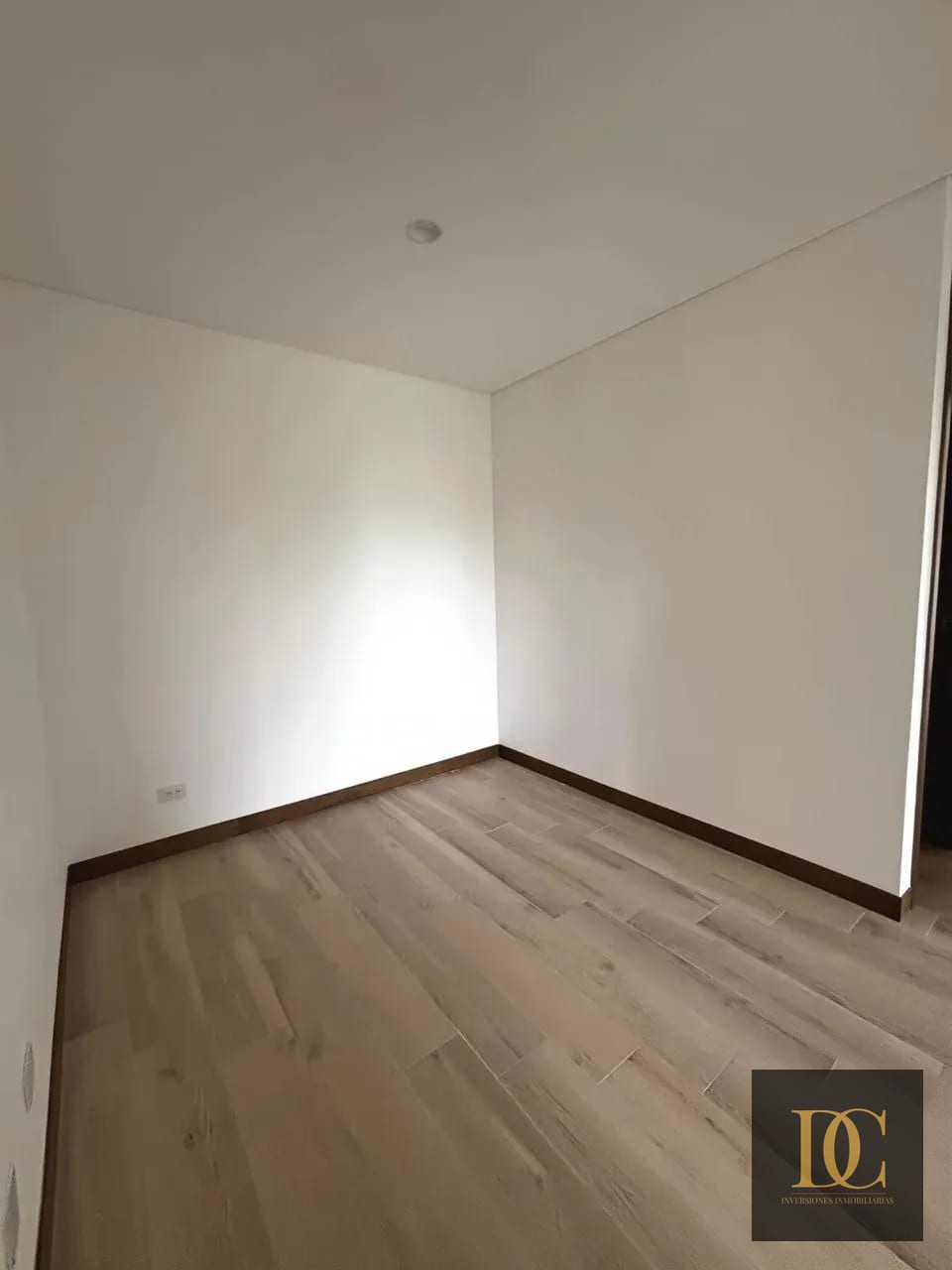 đ Apartamento en Alquiler â 3 Hab + Sala Familiar | Ferre Diez, Z.10 â Apartamento en Alquiler en FerrĂŠ Diez, Zona 10, Guatemala, Ciudad â foto 6 de 12