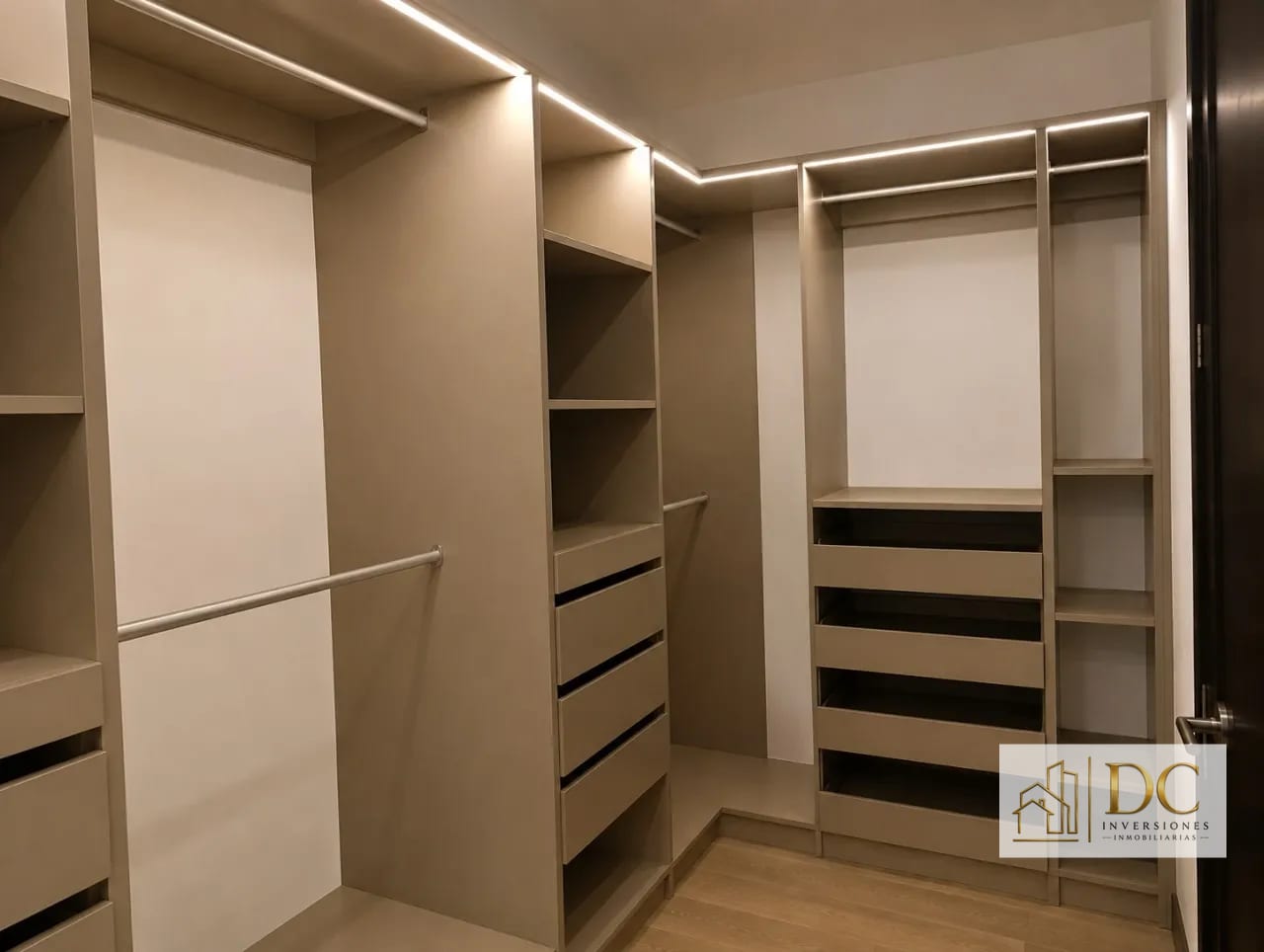 đ Apartamento en Renta â 2 Hab + BalcĂłn | Edificio Unio | Zona 14 â Apartamento en Alquiler en Zona 14, Guatemala, Ciudad â foto 13 de 17