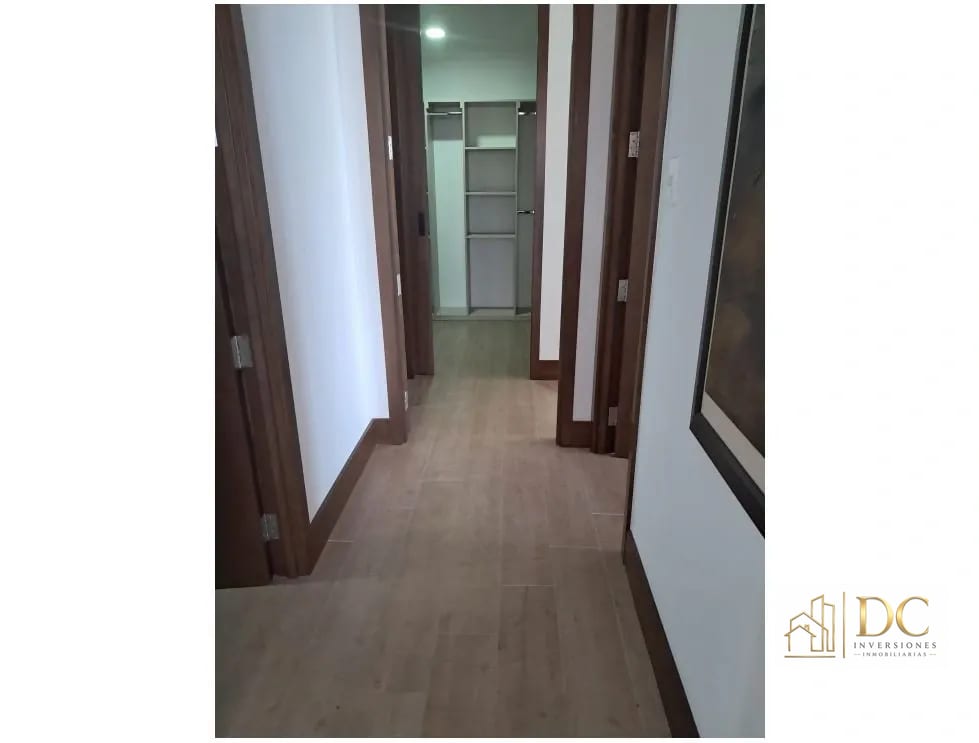 📍 Apartamento Amueblado en Renta – 2 Hab + Estudio | Gaura | Zona 15 — Apartamento en Alquiler en Gaura, Zona 15, Guatemala, Ciudad — foto 8 de 17