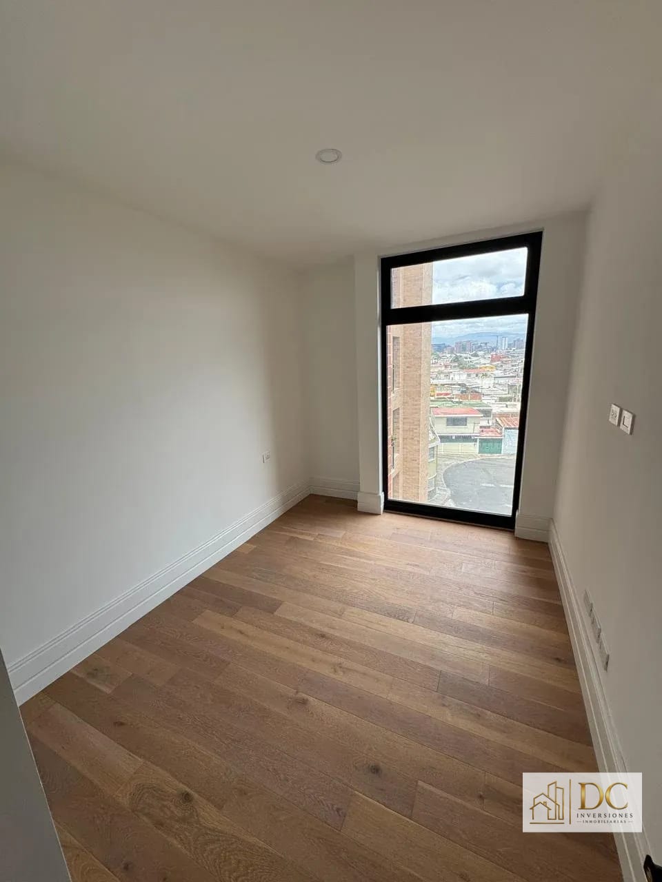 đ Apartamento en Venta â 3 Hab + 2 Parqueos | Edificio CĂ©ntrico | Z.5 â Apartamento en Venta en CĂ©ntrico, Zona 5, Guatemala, Ciudad â foto 6 de 12