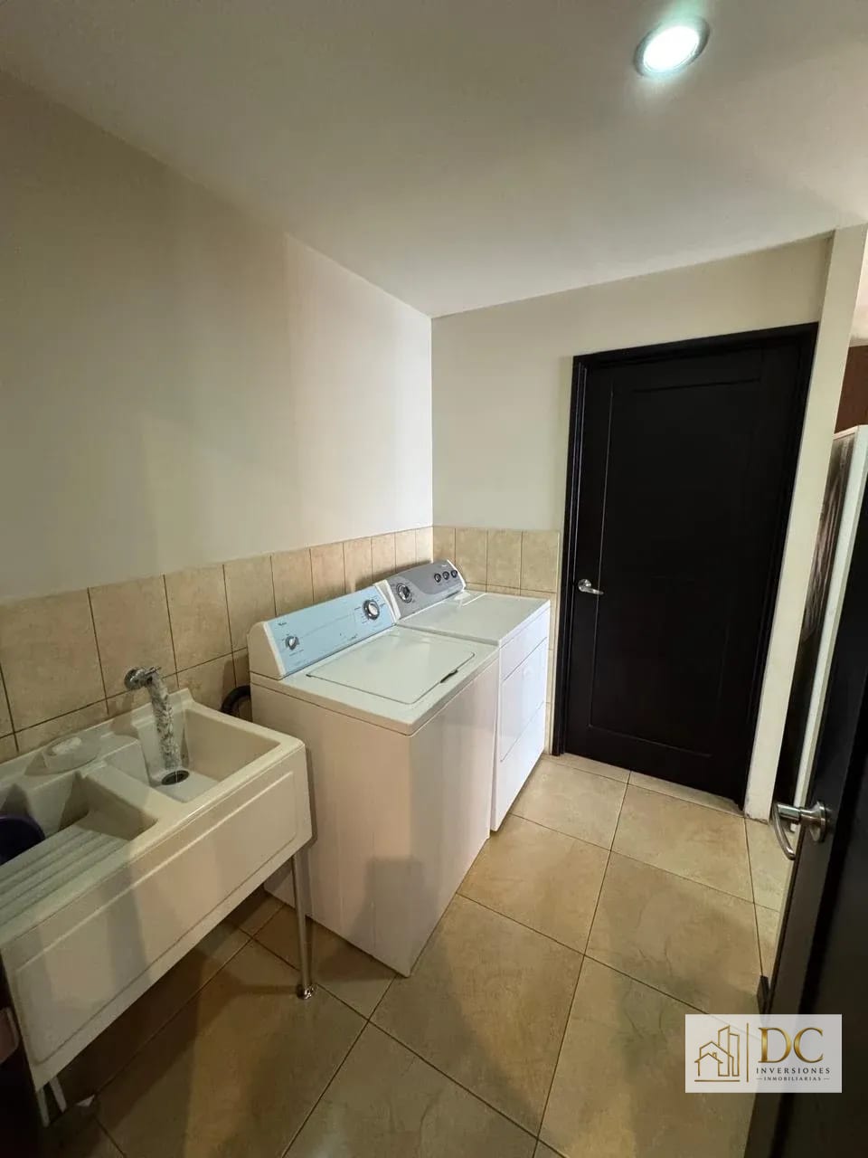 ๐ Apartamento en Renta โ 3 Hab + 3 Parqueos | Aria | Zona 10 ๐ Esti โ Apartamento en Alquiler en Aria, Zona 10, Guatemala, Ciudad โ foto 14 de 16
