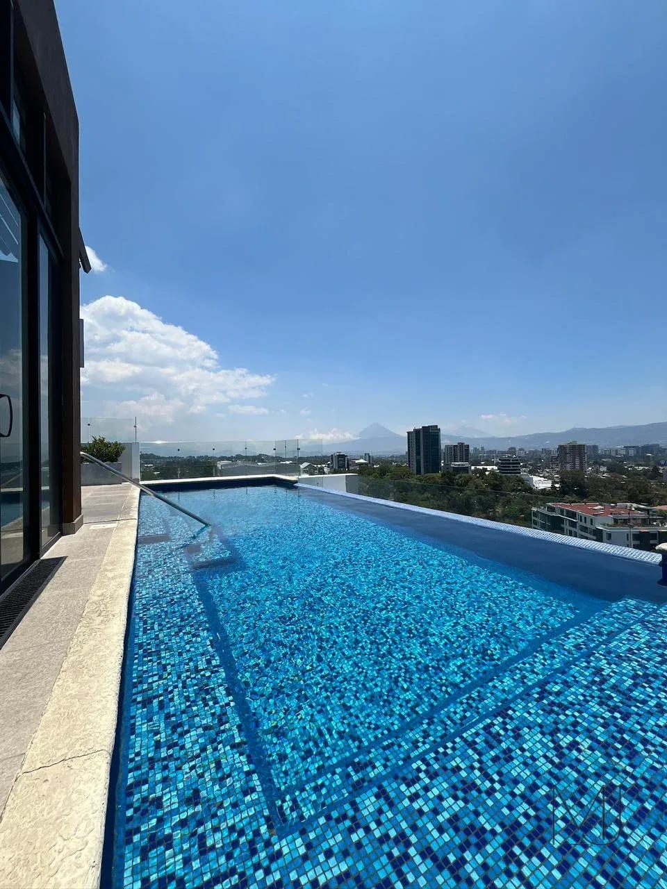 Apartamento en Renta | Morea | Zona 15 Vista Hermosa II | Vista espectacular y moderno — Apartamento en Alquiler en Morea, Zona 15, Guatemala, Ciudad — foto 14 de 16