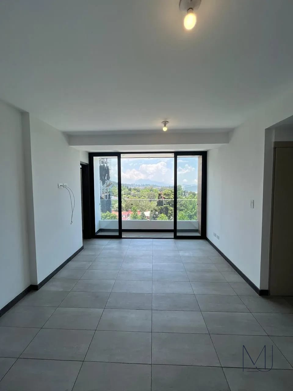 Apartamento en Renta | Morea | Zona 15 Vista Hermosa II | Vista espectacular y moderno — Apartamento en Alquiler en Morea, Zona 15, Guatemala, Ciudad — foto 1 de 16