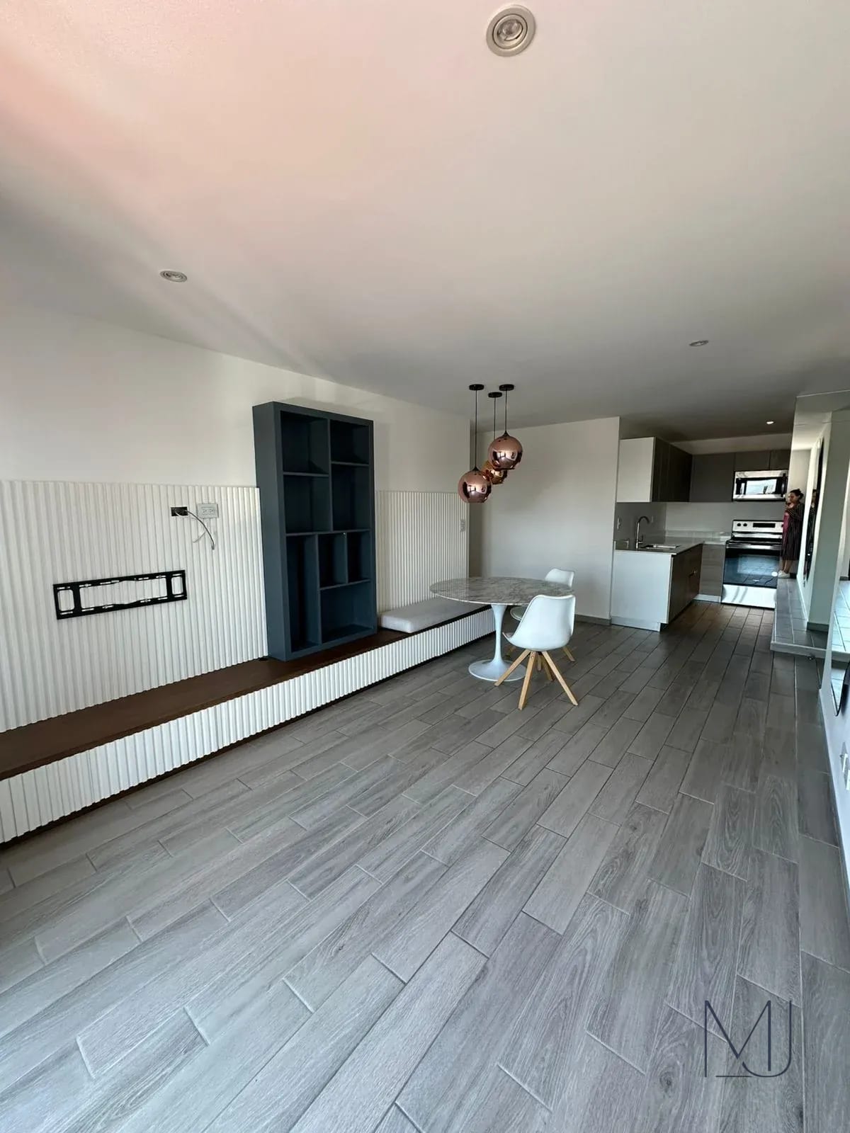 Apartamento en Alquiler | Parque 10 | Zona 10 | 3 habitaciones · Balcón — Apartamento en Alquiler en Parque 10, Zona 10, Guatemala, Ciudad — foto 7 de 10