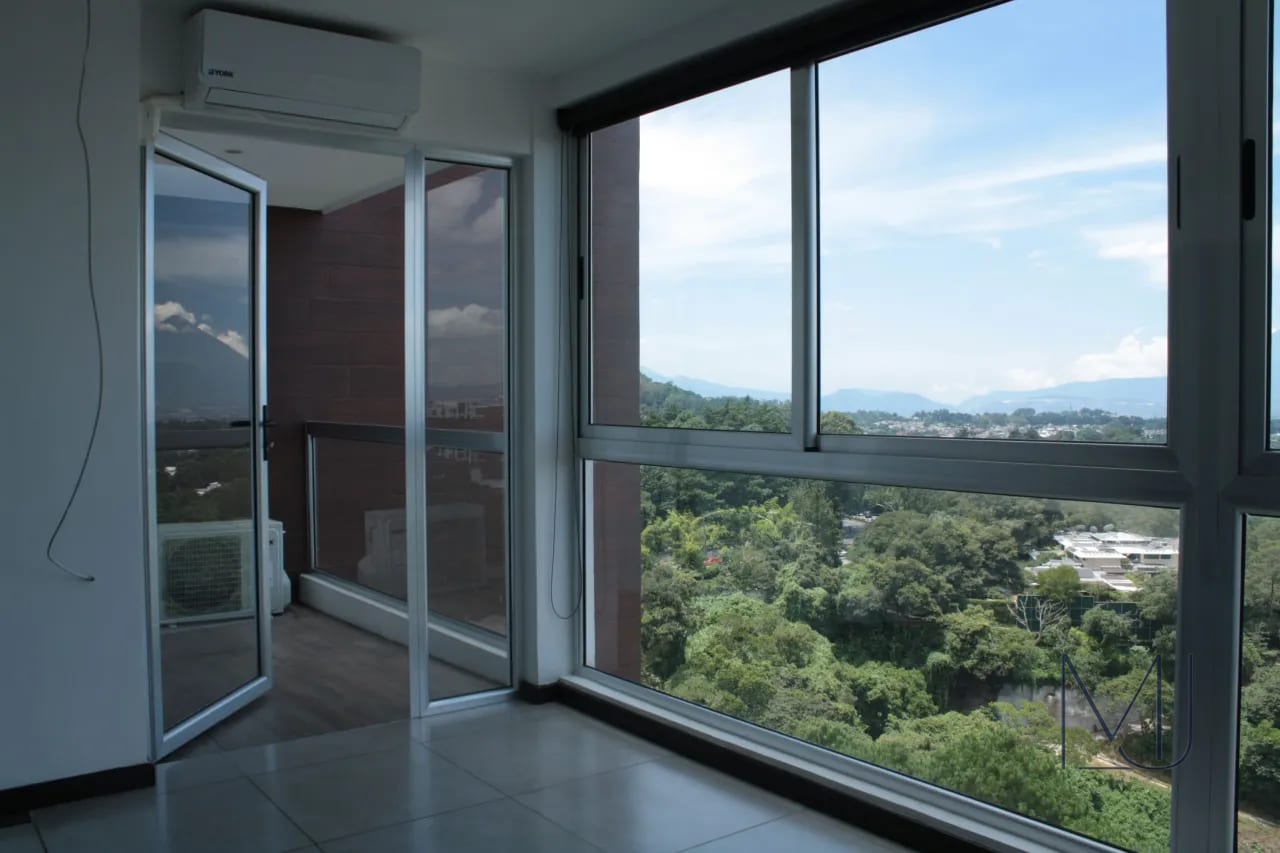 Apartamento en Alquiler / Venta | Edificio Telia | Zona 15 VH2 | 2 habitaciones · Balcón — Apartamento en Alquiler en Telia, Zona 15, Guatemala, Ciudad — foto 2 de 14