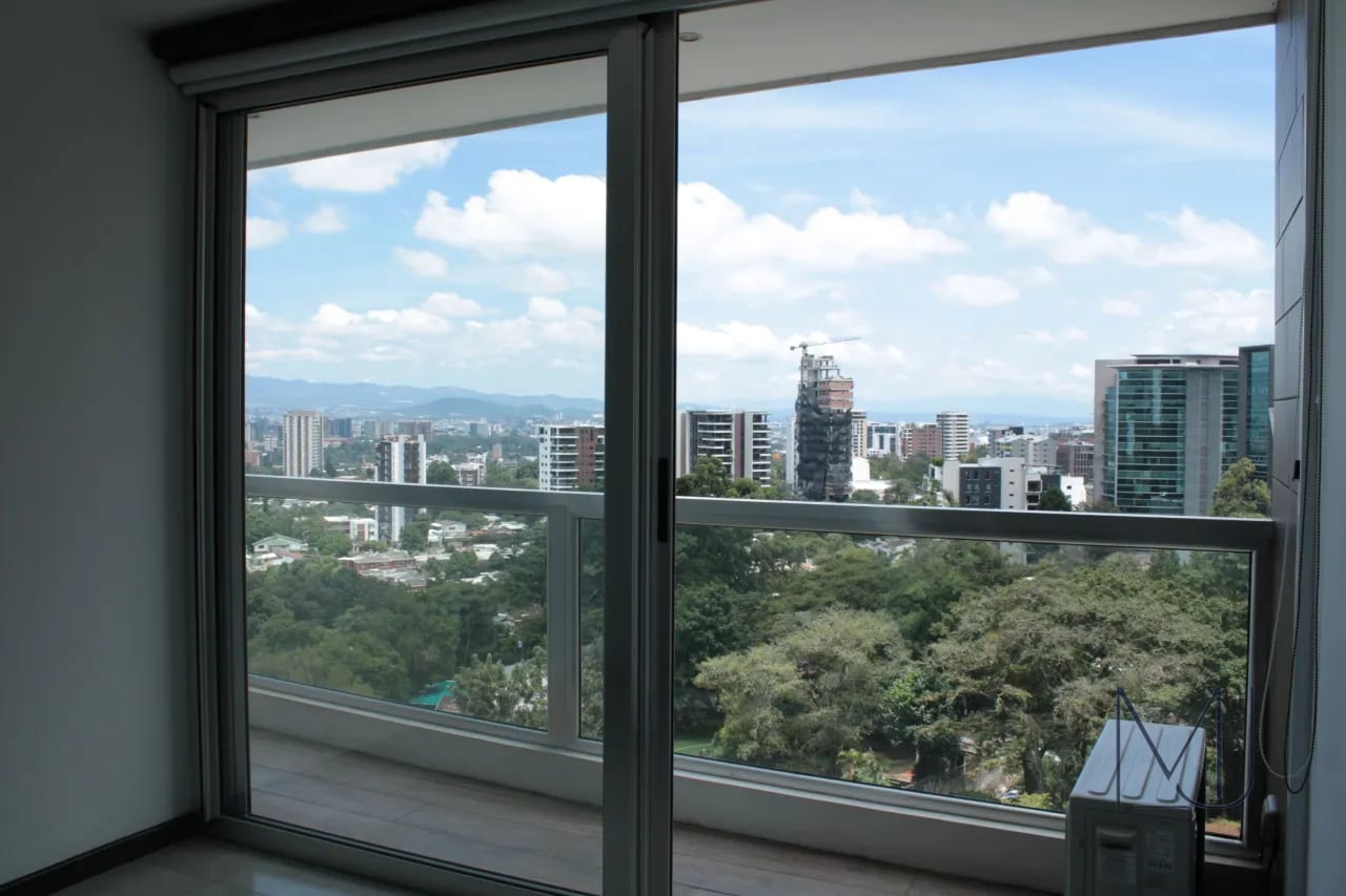 Apartamento en Alquiler / Venta | Edificio Telia | Zona 15 VH2 | 2 habitaciones · Balcón — Apartamento en Alquiler en Telia, Zona 15, Guatemala, Ciudad — foto 12 de 14