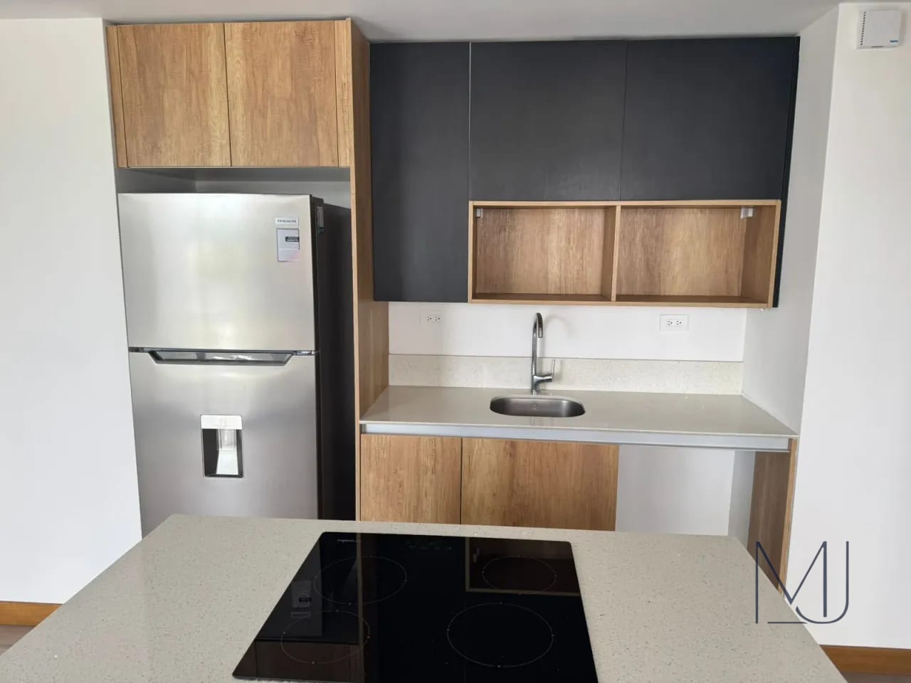 Apartamento en Alquiler | AOKI | 2 hab. | Zona 14 | La Villa — Apartamento en Alquiler en AOKI, Zona 14, Guatemala, Ciudad — foto 5 de 12