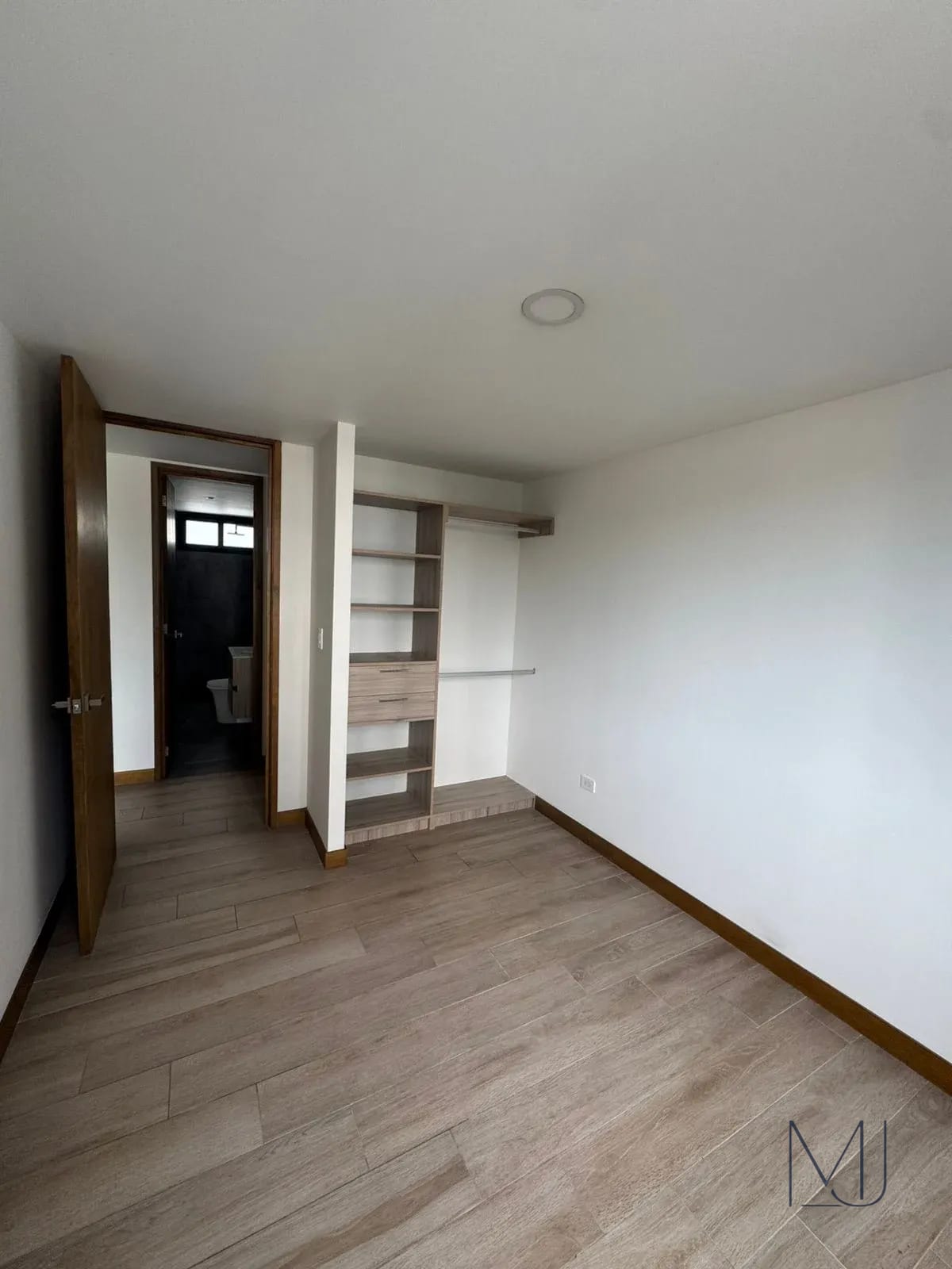 Apartamento en Alquiler | AOKI | 2 hab. | Zona 14 | La Villa — Apartamento en Alquiler en AOKI, Zona 14, Guatemala, Ciudad — foto 8 de 12