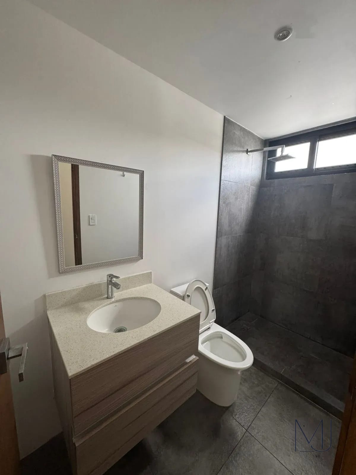 Apartamento en Alquiler | AOKI | 2 hab. | Zona 14 | La Villa — Apartamento en Alquiler en AOKI, Zona 14, Guatemala, Ciudad — foto 12 de 12