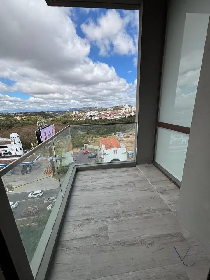 Apartamento en Alquiler | Edificio Nordic | Zona 15 | Frente a Cayalá · 2 habitaciones — Apartamento en Alquiler en Nordic, Zona 15, Guatemala, Ciudad — foto 5 de 17