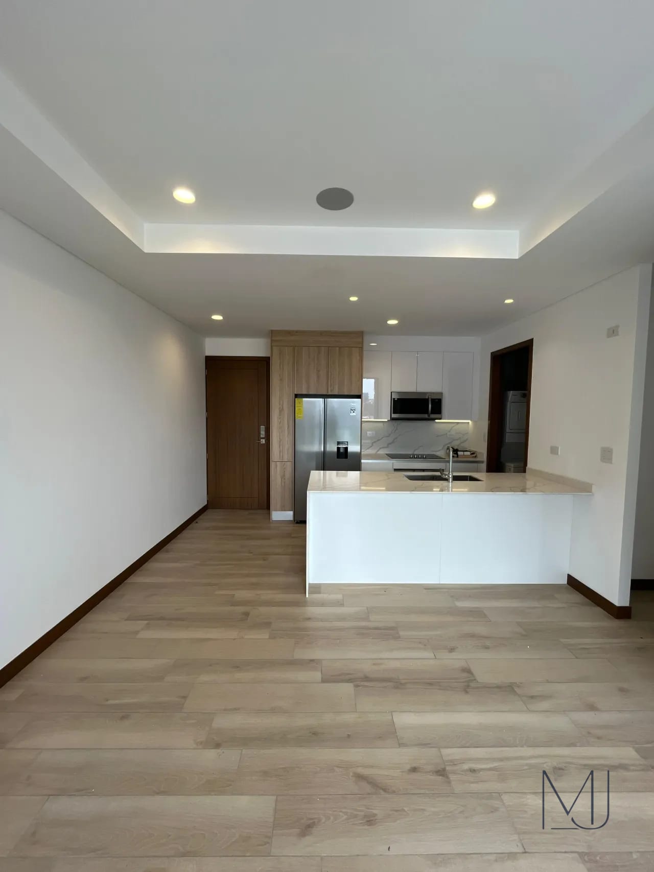 Apartamento en Alquiler | Ferré Diez | Zona 10 | Nuevo · 2 habitaciones — Apartamento en Alquiler en Ferré Diez, Zona 10, Guatemala, Ciudad — foto 1 de 17