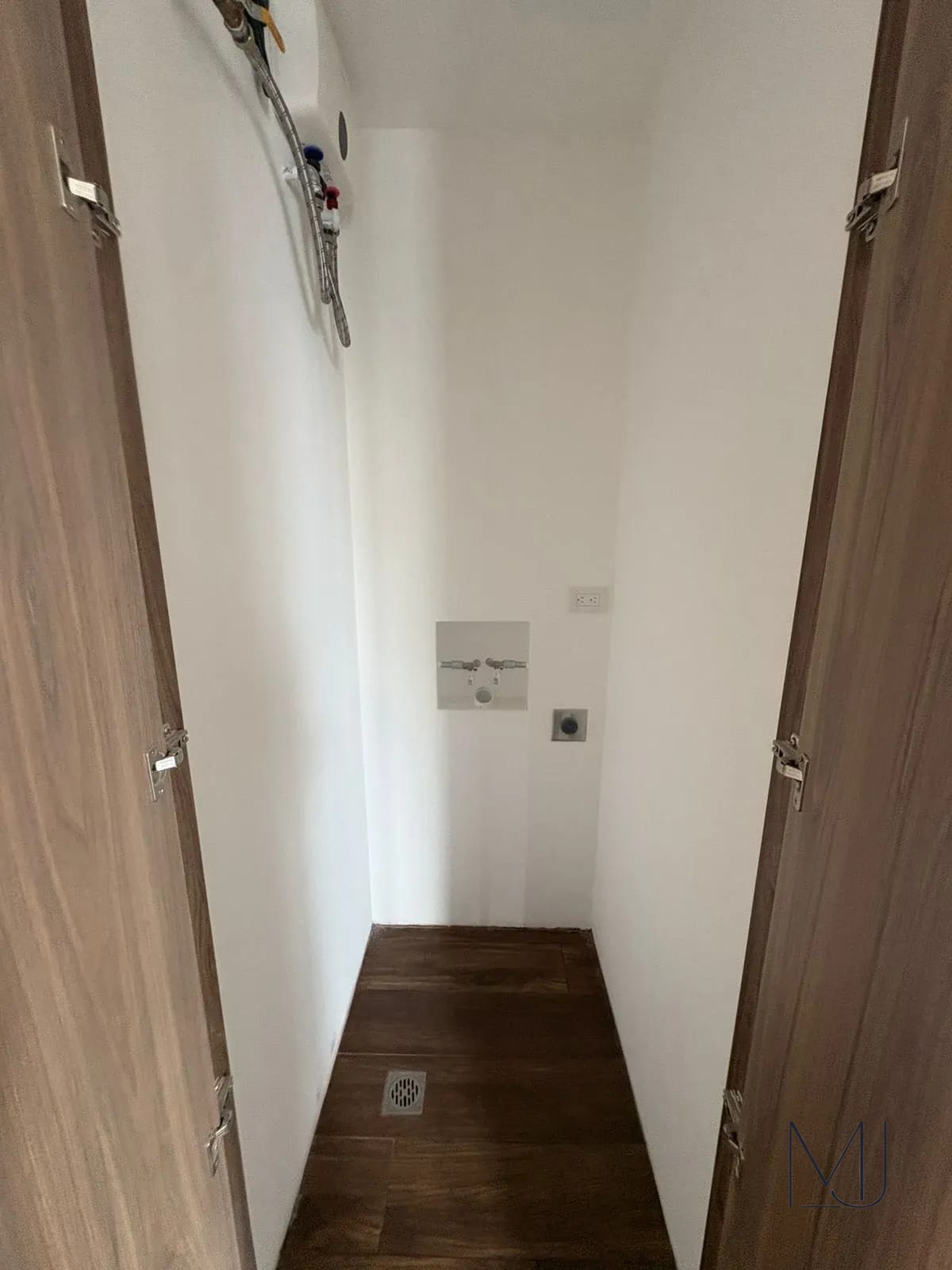 Apartamento en Alquiler | Vila Quince | Zona 15 VH2 | 2 habitaciones · 2 parqueos — Apartamento en Alquiler en Vila Quince, Zona 15, Guatemala, Ciudad — foto 10 de 15