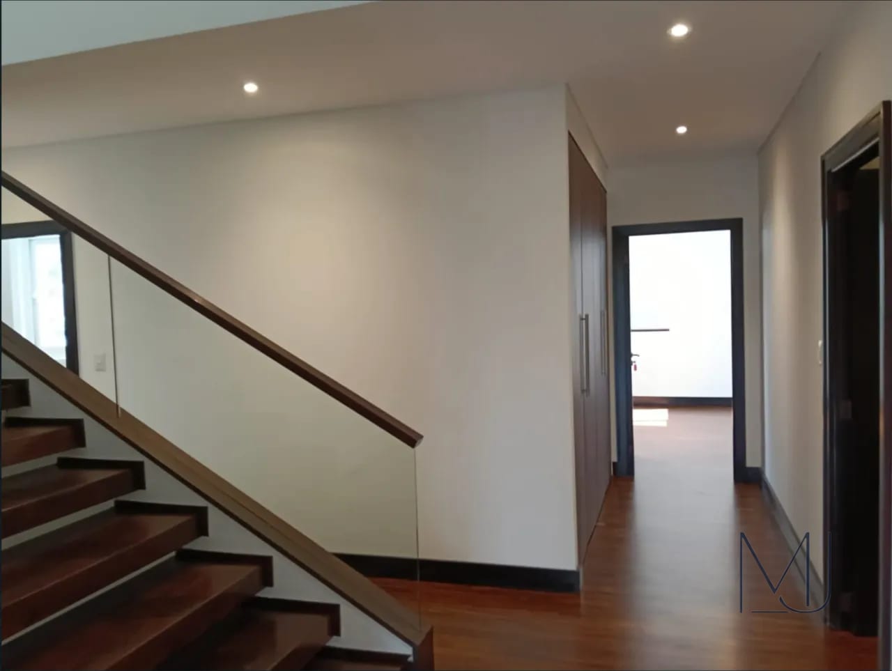 Apartamento en Alquiler | Edificio Quinta Avenida | Zona 14 | Dúplex · 452 m² — Apartamento en Alquiler en Quinta Avenida, Zona 14, Guatemala, Ciudad — foto 4 de 8