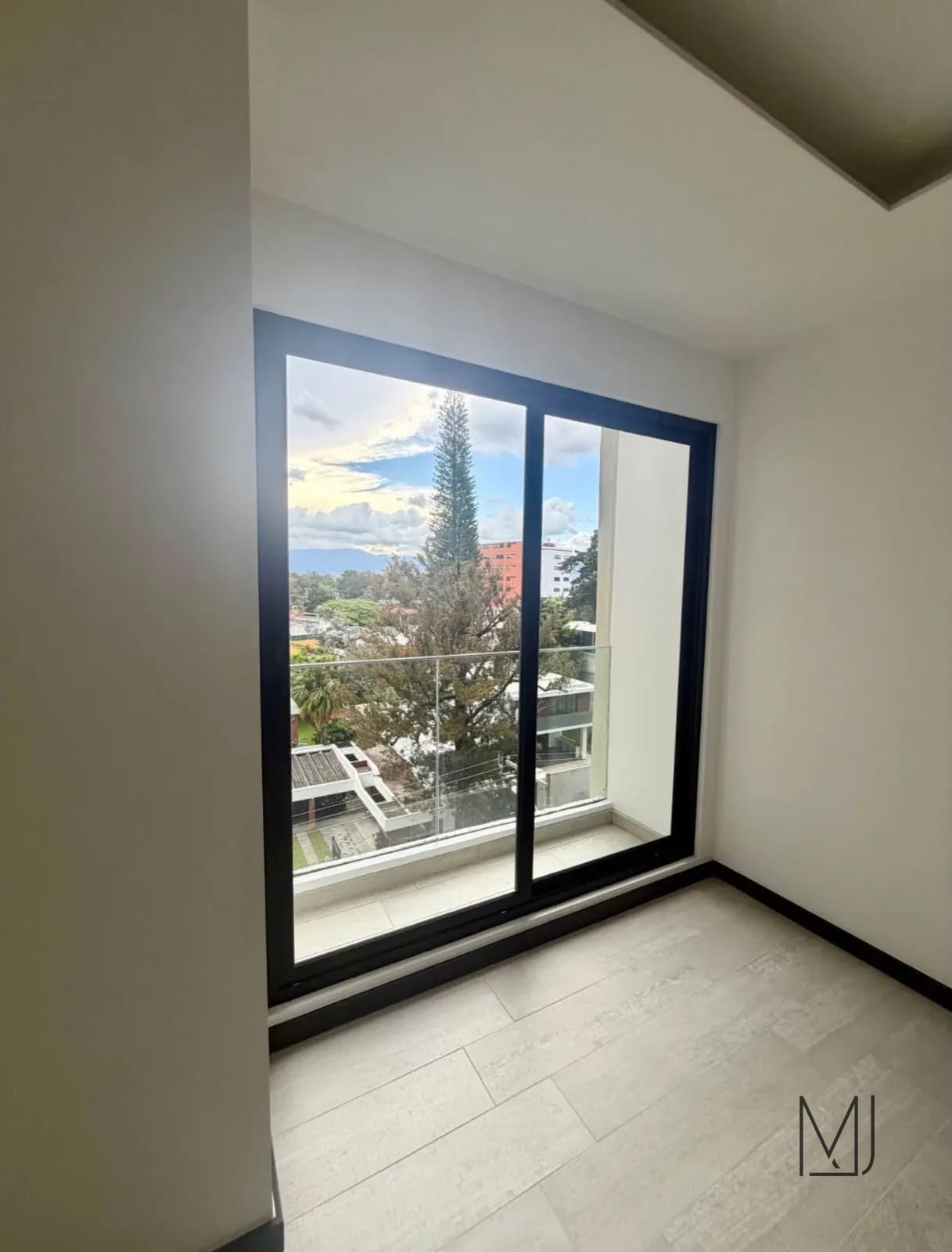 Apartamento en Alquiler | Edificio Verdú | Zona 13 Las Américas | Para estrenar · 1 habitación — Apartamento en Alquiler en Verdú, Zona 13, Guatemala, Ciudad — foto 5 de 9