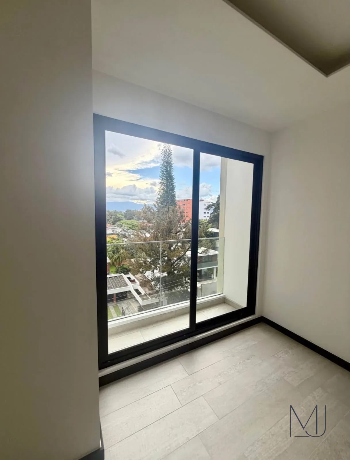 Apartamento en Alquiler | Edificio Verdú | Zona 13 Las Américas | Para estrenar · 1 habitación — Apartamento en Alquiler en Verdú, Zona 13, Guatemala, Ciudad — foto 5 de 9