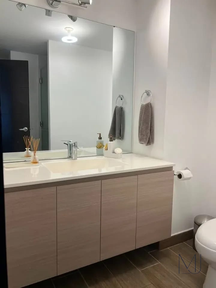 Apartamento en Alquiler | Torre Once | Colonia Mariscal, Zona 11 | Terraza privada de 100 m² · Pet friendly — Apartamento en Alquiler en Torre Once, Zona 11, Guatemala, Ciudad — foto 13 de 14