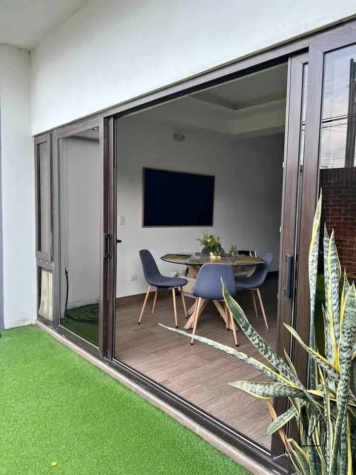 Apartamento en Alquiler | Torre Once | Colonia Mariscal, Zona 11 | Terraza privada de 100 m² · Pet friendly — Apartamento en Alquiler en Torre Once, Zona 11, Guatemala, Ciudad — foto 5 de 11