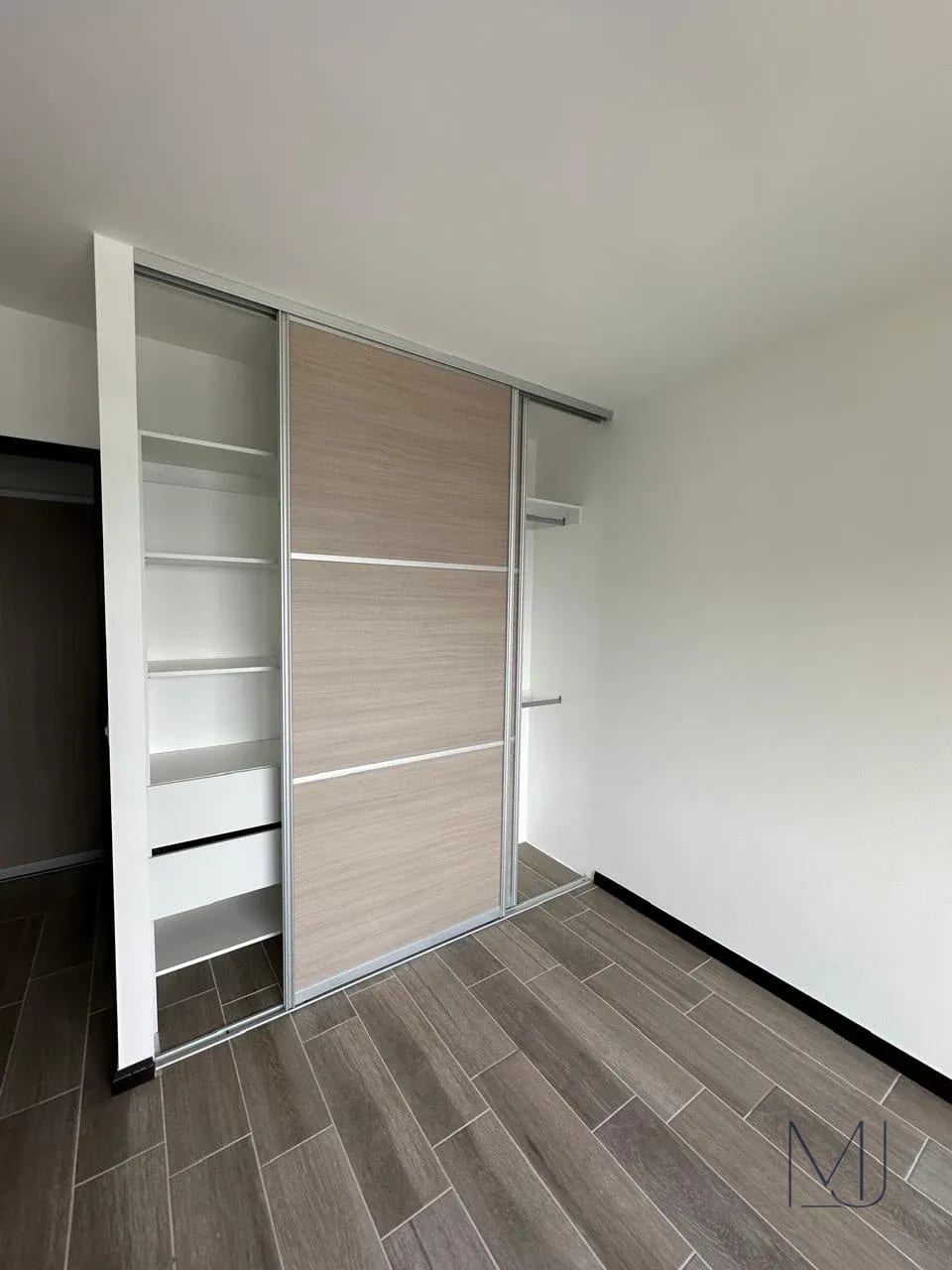 Apartamento en Alquiler | Edificio Seghería | Zona 14 | Espacioso · Amplias áreas verdes — Apartamento en Alquiler en Segheria, Zona 14, Guatemala, Ciudad — foto 8 de 16