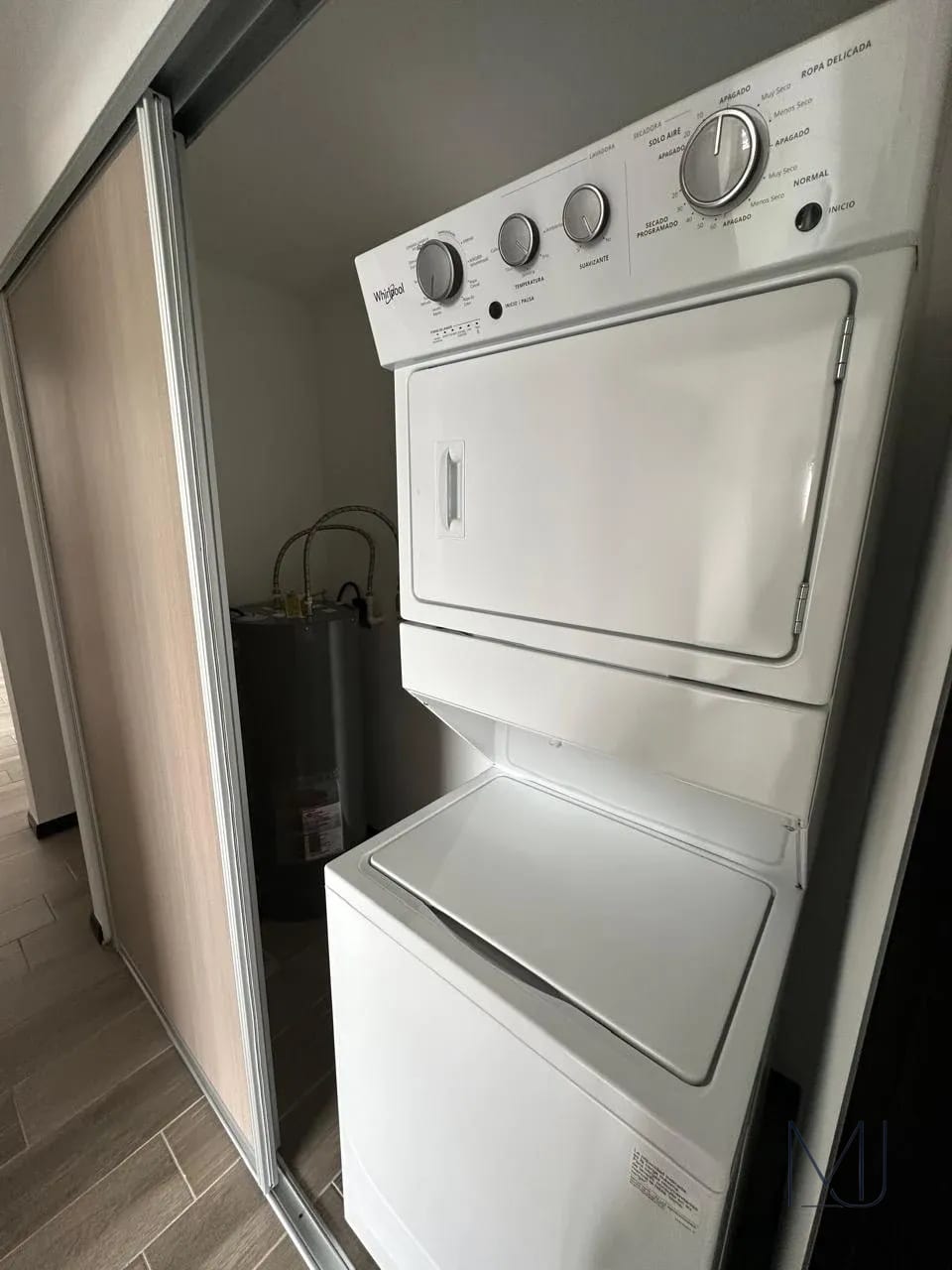 Apartamento en Alquiler | Edificio Seghería | Zona 14 | Espacioso · Amplias áreas verdes — Apartamento en Alquiler en Segheria, Zona 14, Guatemala, Ciudad — foto 13 de 16