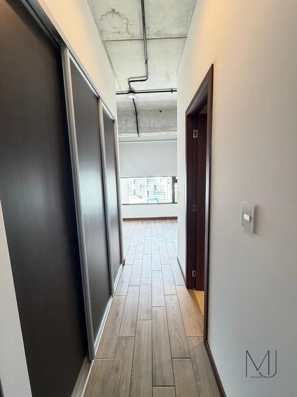 Apartamento en Alquiler | Edificio Inara Cuatro Norte | Zona 4 | Para estrenar · 2 habitaciones · Nivel Alto — Apartamento en Alquiler en Inara Cuatro Norte, Zona 4, Guatemala, Ciudad — foto 6 de 12