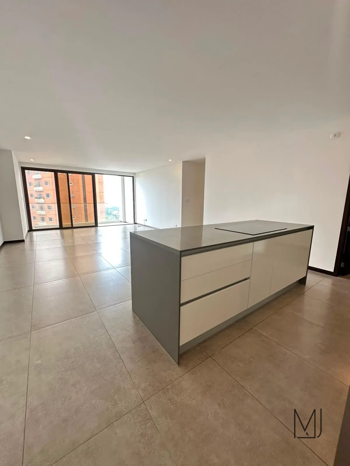 Apartamento en Alquiler | Albero San Lázaro | Zona 15 | 137 m² · 3 Hab — Apartamento en Alquiler en Albero San Lazaro, Zona 15, Guatemala, Ciudad — foto 2 de 14