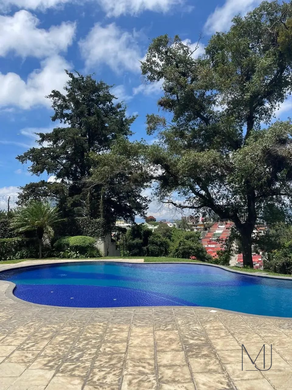 Apartamento en Alquiler Botticelli Zona 15 272 m² 3 Habitaciones — Apartamento en Alquiler en Botticelli, Zona 15, Guatemala, Ciudad — foto 12 de 17