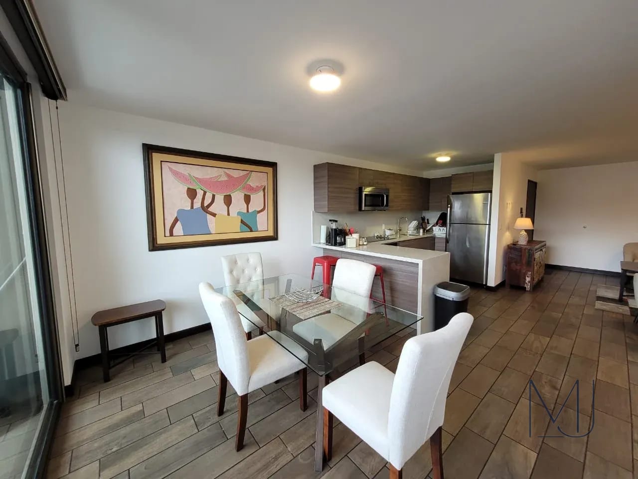 Apartamento Amueblado en Alquiler | Edificio Verona | Zona 10 | 100 m² — Apartamento en Alquiler en Verona, Zona 10, Guatemala, Ciudad — foto 4 de 17