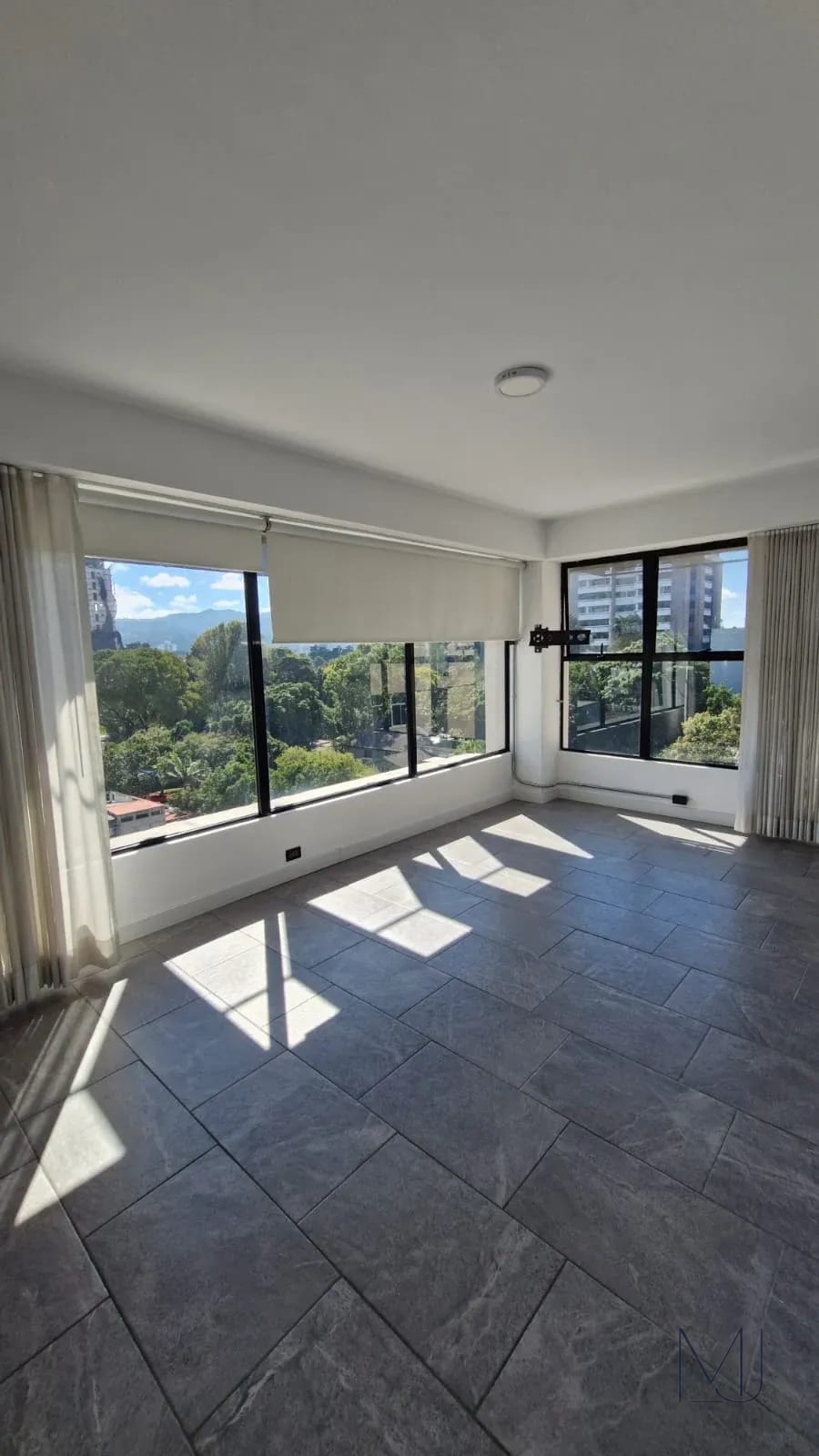 Penthouse en Renta | Zona 10 | 250 m² | 2 Niveles — Apartamento en Alquiler en Zona 10, Guatemala, Ciudad — foto 6 de 17