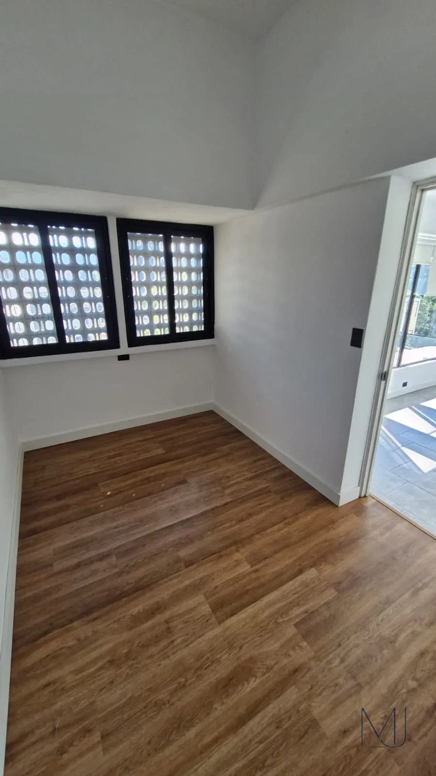 Penthouse en Renta | Zona 10 | 250 m² | 2 Niveles — Apartamento en Alquiler en Zona 10, Guatemala, Ciudad — foto 15 de 17