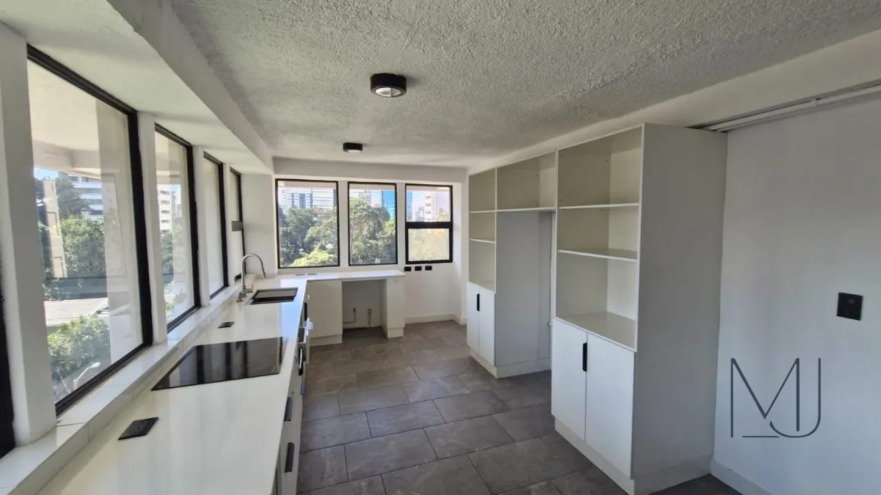Penthouse en Renta | Zona 10 | 250 m² | 2 Niveles — Apartamento en Alquiler en Zona 10, Guatemala, Ciudad — foto 1 de 17