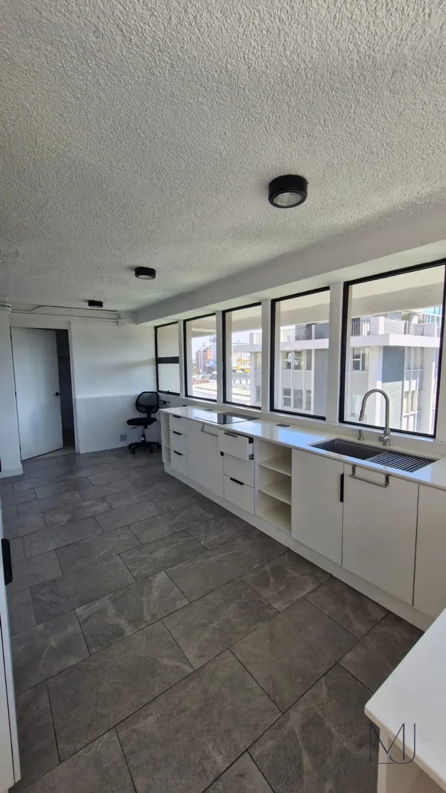 Penthouse en Renta | Zona 10 | 250 m² | 2 Niveles — Apartamento en Alquiler en Zona 10, Guatemala, Ciudad — foto 2 de 17